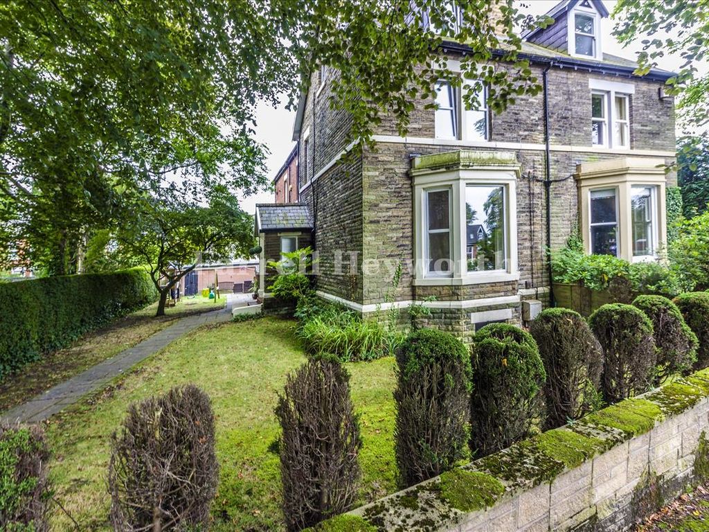 4 bed property for sale in Victoria Road, Preston PR2 Zoopla