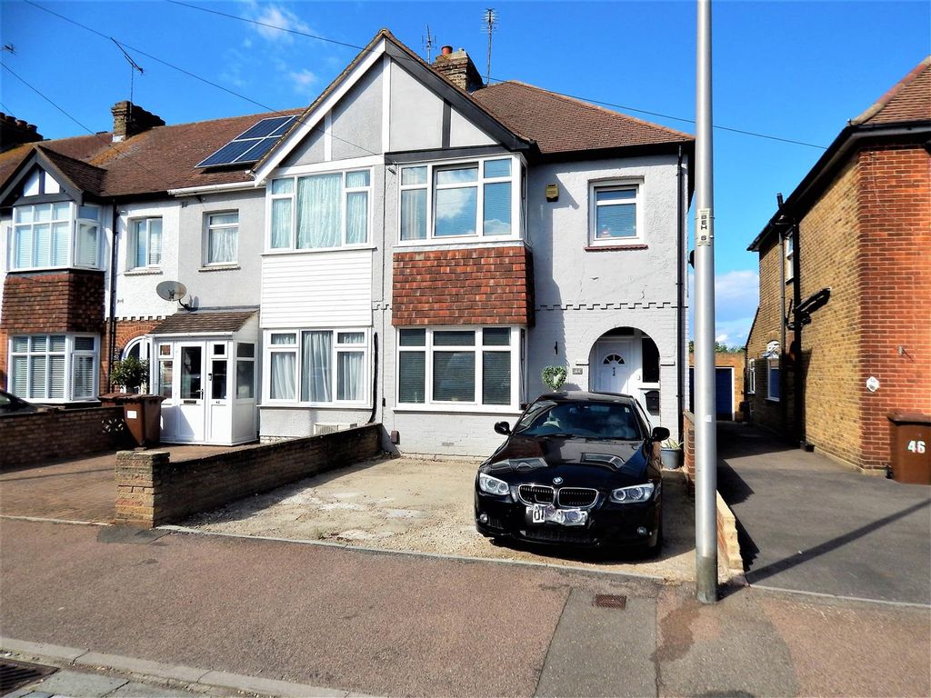 Beresford Avenue, Rochester ME1  