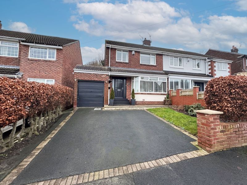 3 bed semidetached house for sale in Cowan Close, BlaydonOnTyne NE21