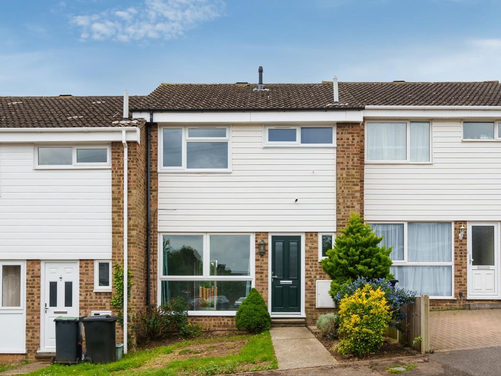 3 bed terraced house for sale in Simpson Road, Snodland ME6, £325,000