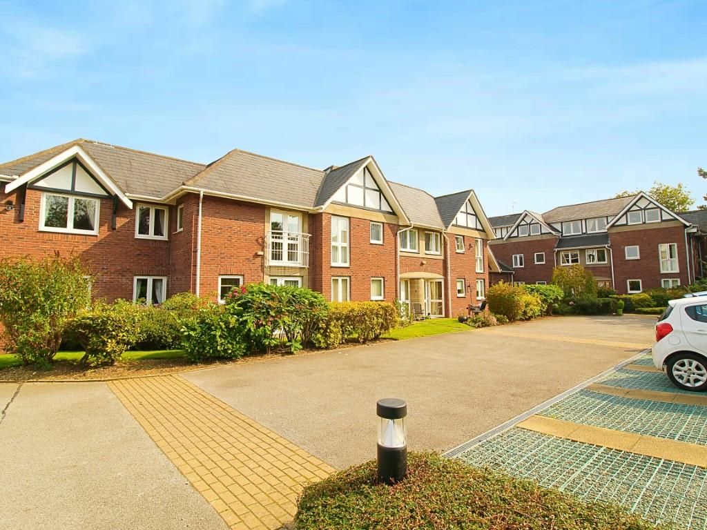 2 bed flat for sale in Hudson Court, Barrow Lane, Hessle HU13 Zoopla