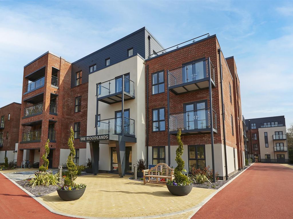 New home, 2 bed flat for sale in Woodlands Road, Heaton Mersey