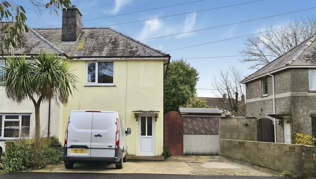 2 bed end terrace house for sale in Polweath Road, Penzance TR18 Zoopla