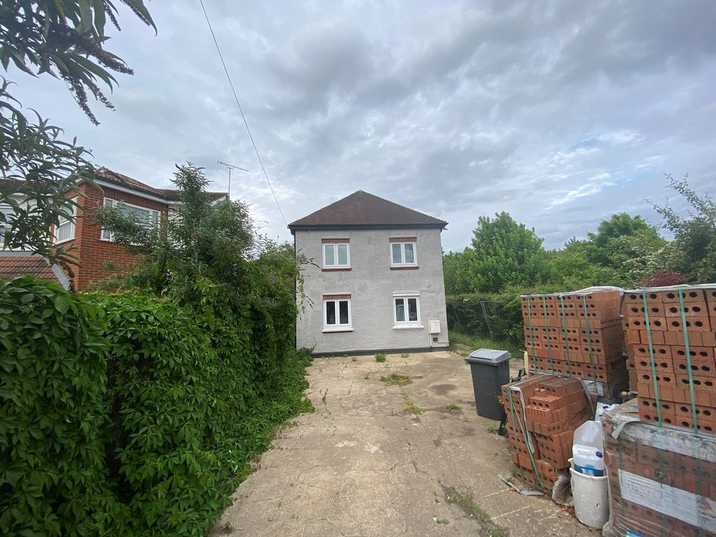3 bed detached house for sale in Upton Court Road, Slough SL3 Zoopla