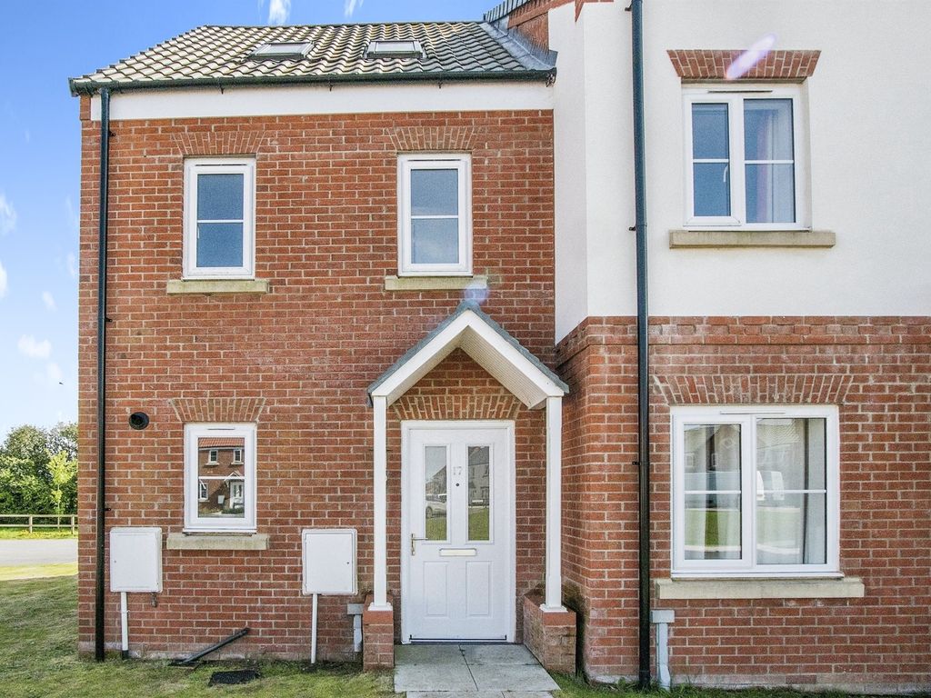 3 bed end terrace house for sale in Duncan Way, North Walsham NR28 Zoopla