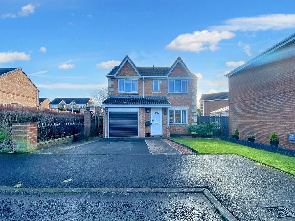 4 bed detached house for sale in Lapford Drive, Cramlington NE23, £