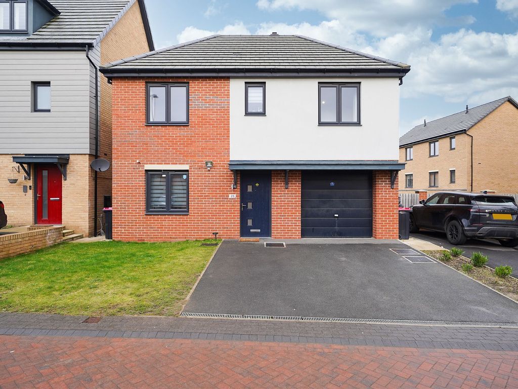 4 bed detached house for sale in Cedar Grove, Waverley S60, £325,000 Zoopla