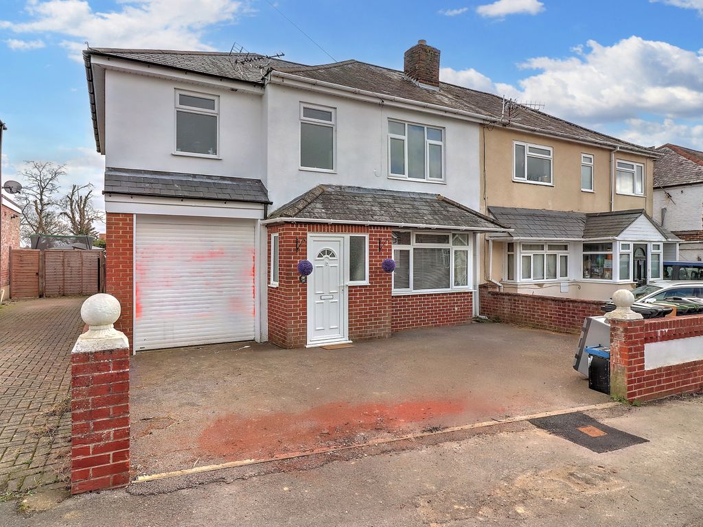 4 bed semidetached house for sale in Gladys Avenue, Cowplain, Waterlooville PO8 Zoopla