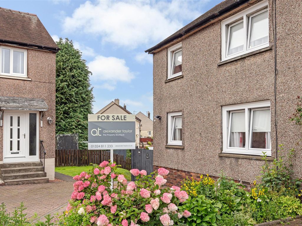 4 bed end terrace house for sale in Dunure Crescent, Bonnybridge FK4, £