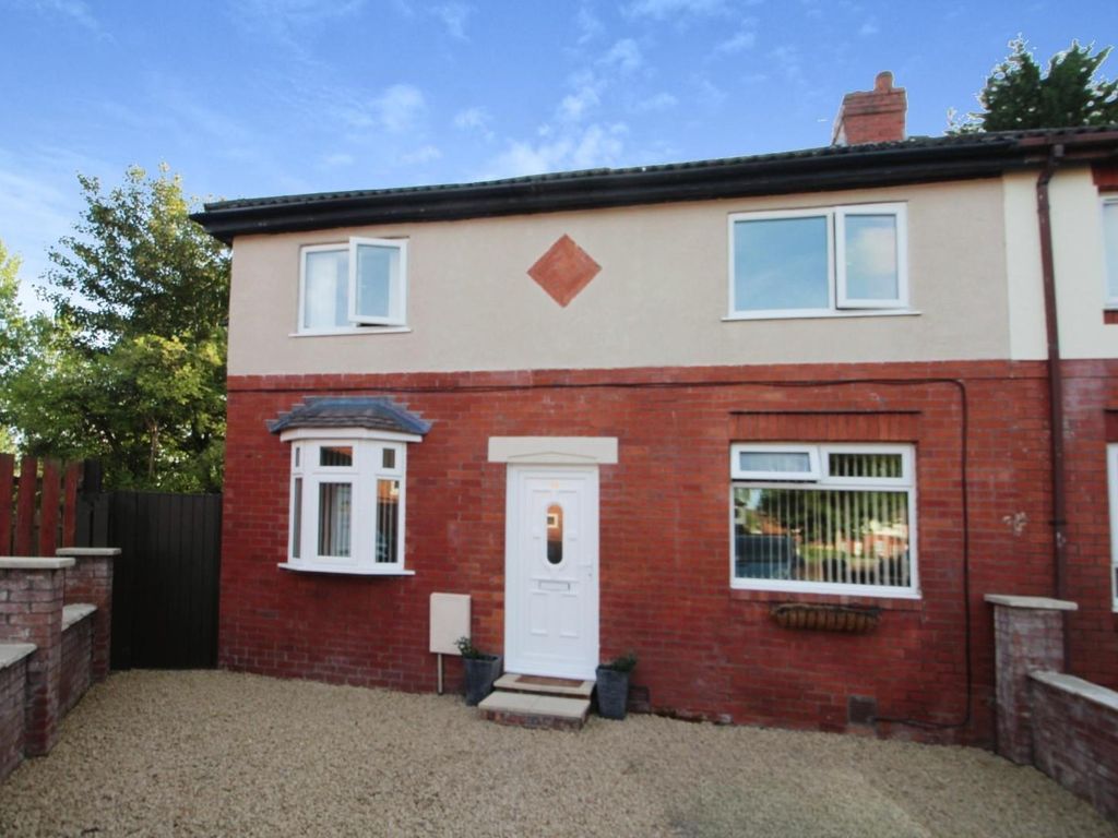 4 bed semidetached house for sale in Weldon Crescent, Stockport SK3, £