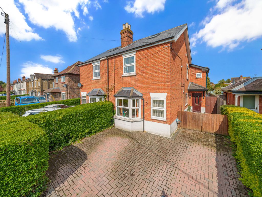 4 bed semidetached house for sale in Chobham, Woking, Surrey GU24 Zoopla