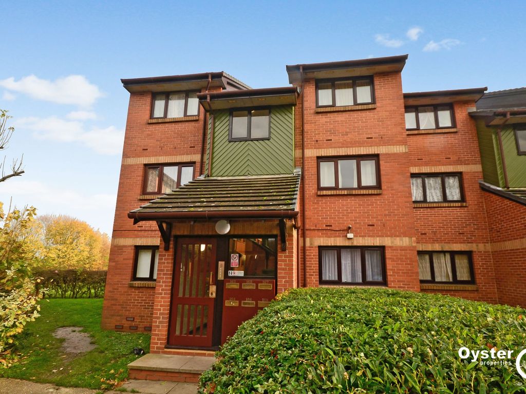 1 bed flat to rent in Maltby Drive, Enfield EN1, £1,250 pcm Zoopla