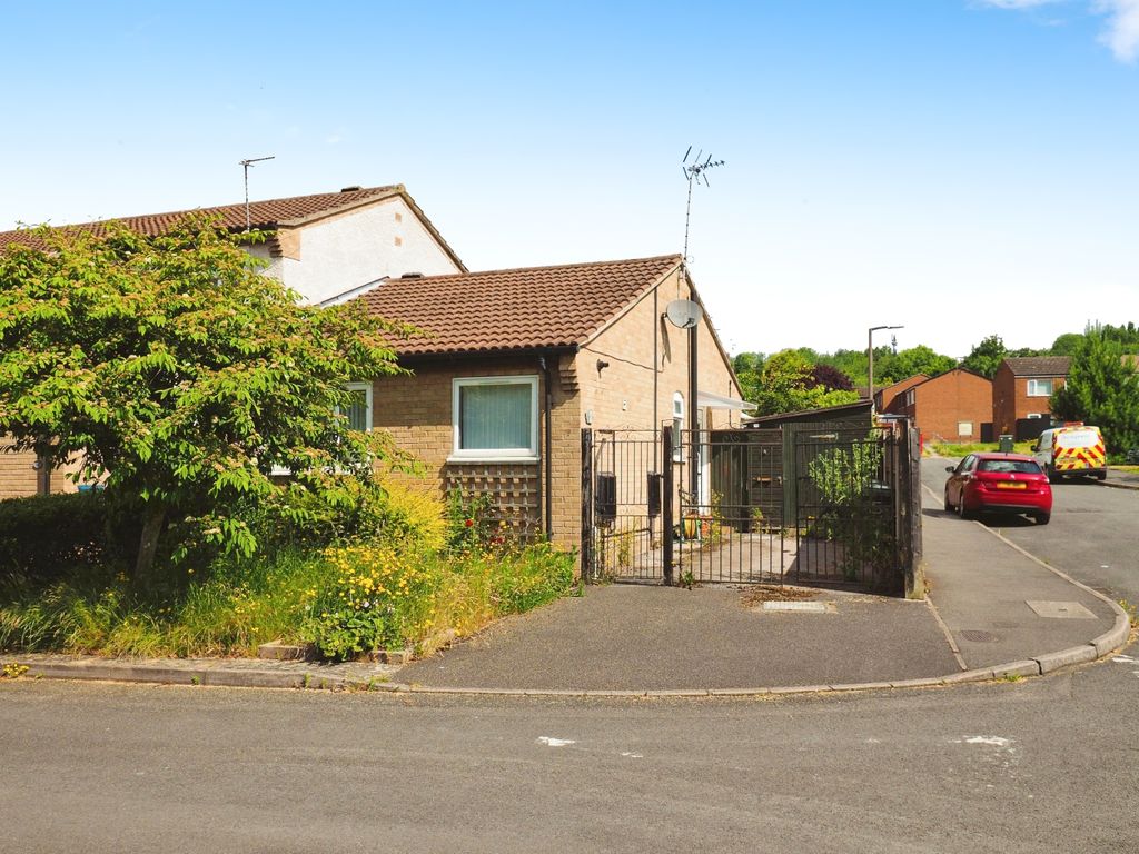 2 bed bungalow for sale in Wimpole Road, Beeston, Nottingham