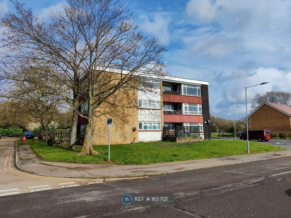 2 bed flat to rent in Markhams Chase, Basildon SS15 Zoopla