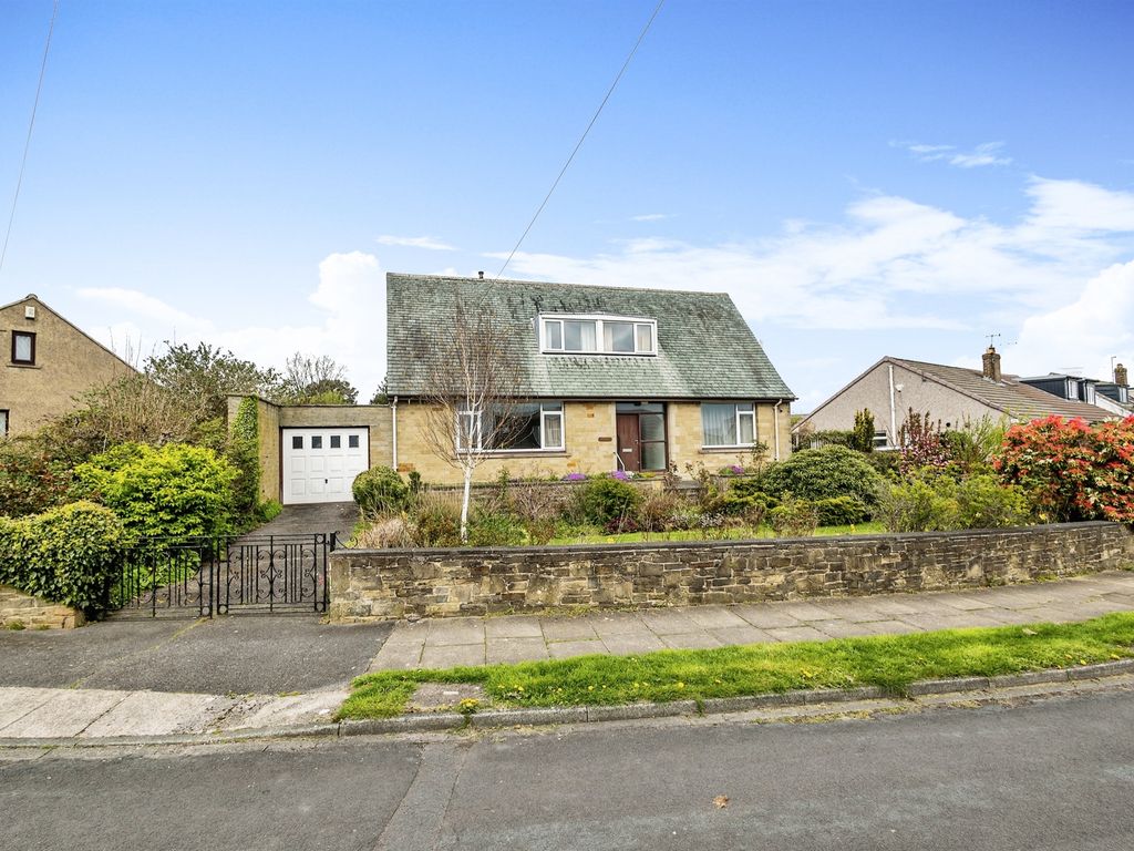 3 bed detached bungalow for sale in Clarendon Road, Bingley BD16 Zoopla