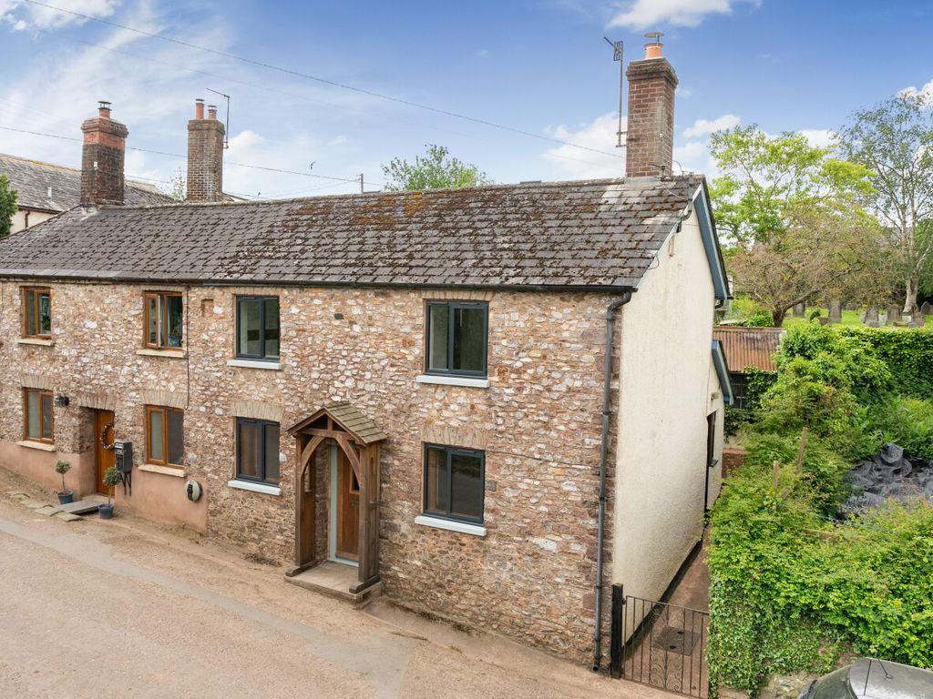 3 bed end terrace house for sale in Three Elms, Uffculme, Cullompton
