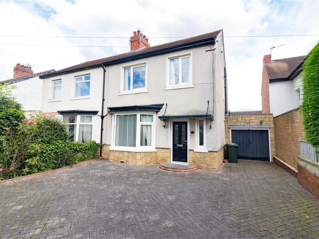 3 bed semidetached house for sale in The Villas, North Gosforth