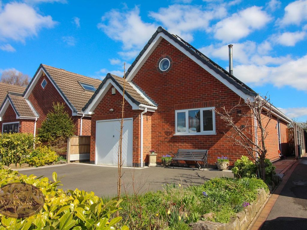 3 bed property for sale in Palmerston Street, Westwood, Nottingham NG16