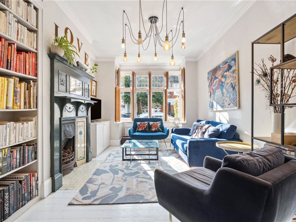 4 bed terraced house for sale in Crabtree Lane, Fulham, London SW6, £