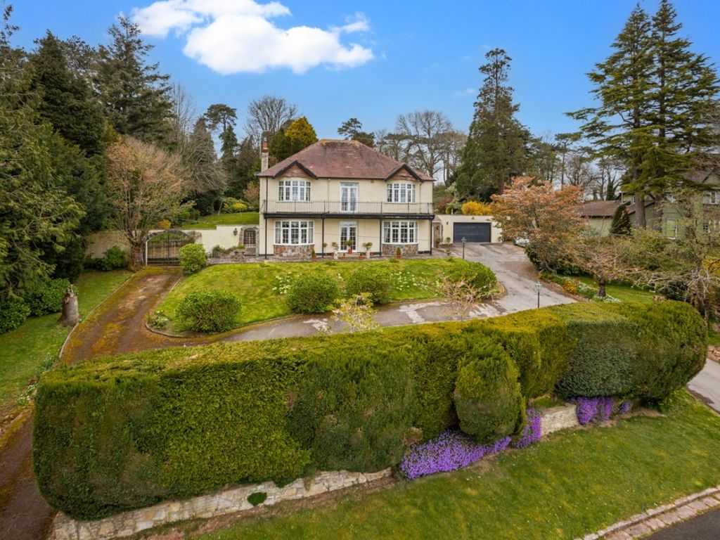 Lydwell Road, Torquay TQ1  