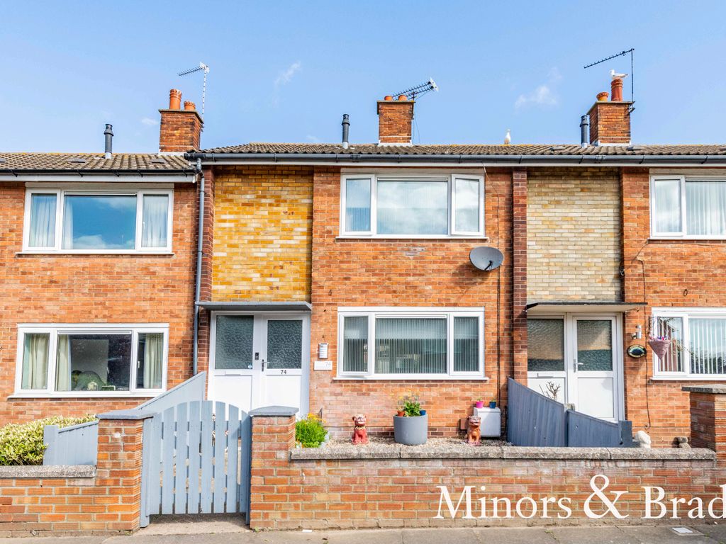 2 bed terraced house for sale in Brasenose Avenue, Gorleston, Great