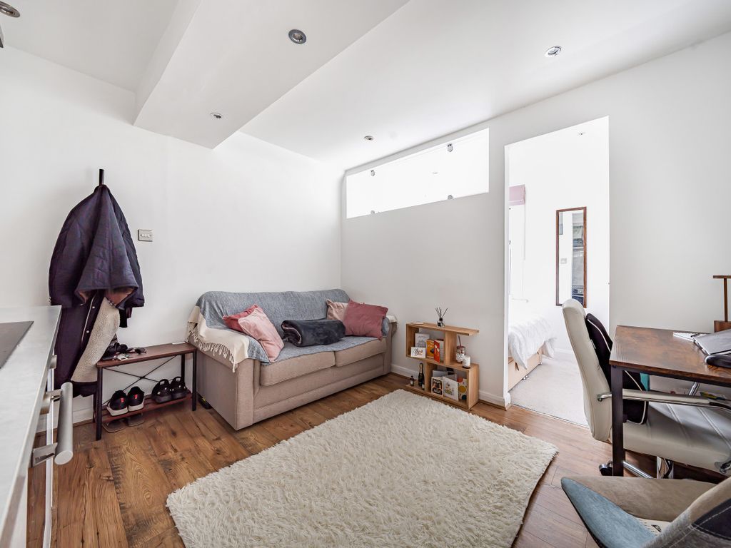 1 bed flat to rent in Narcissus Road, West Hampstead, London NW6 Zoopla