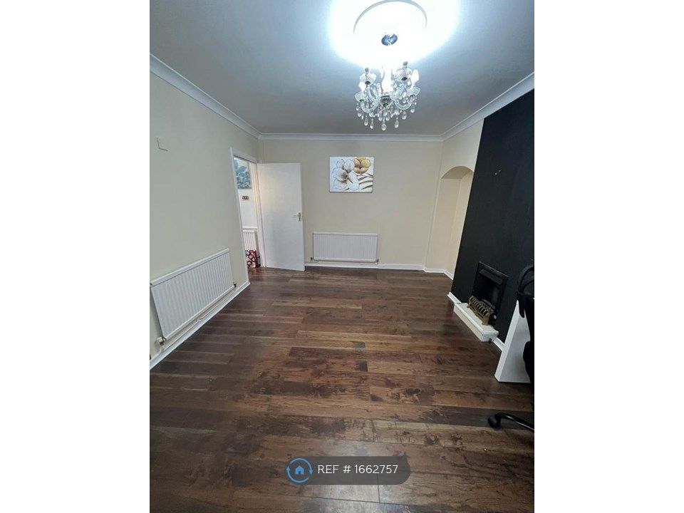 2 bed semidetached house to rent in Ripple Road, Barking IG11 Zoopla