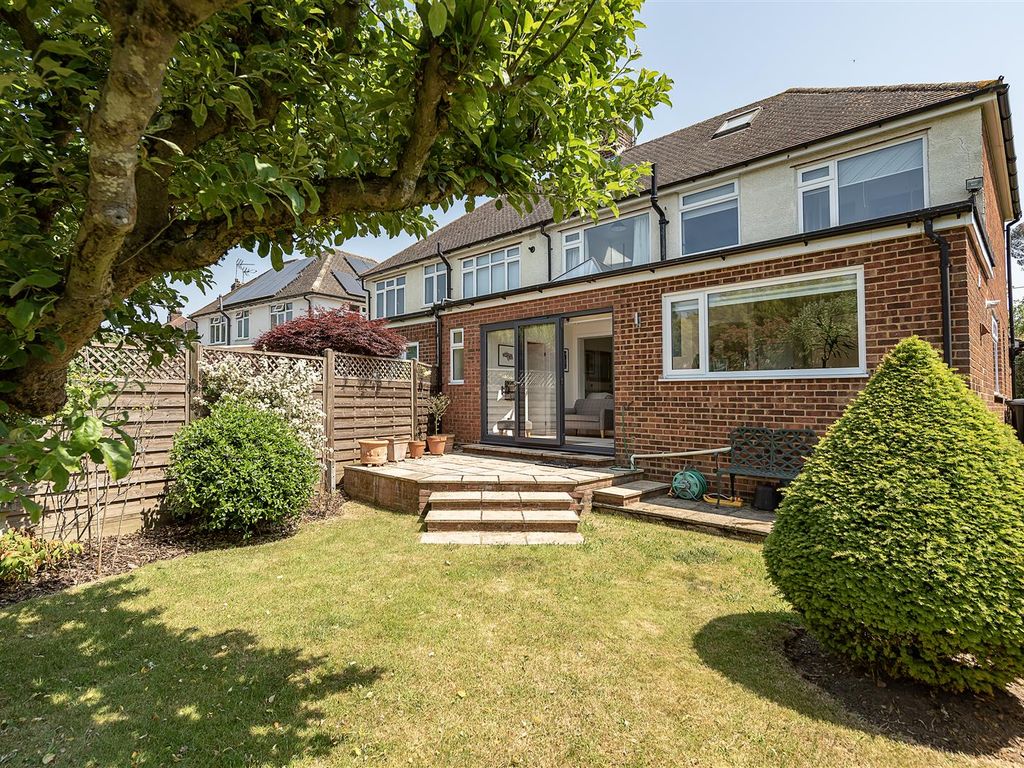 4 bed semidetached house for sale in Bullens Green Lane, Colney Heath