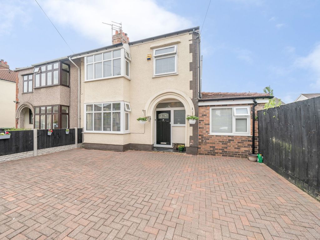 4 bed semidetached house for sale in Grosvenor Avenue, Crosby L23, £