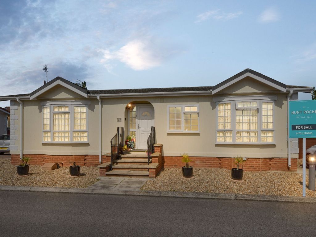 2 bed bungalow for sale in East Beach Park, Tingdene Park, Shoeburyness