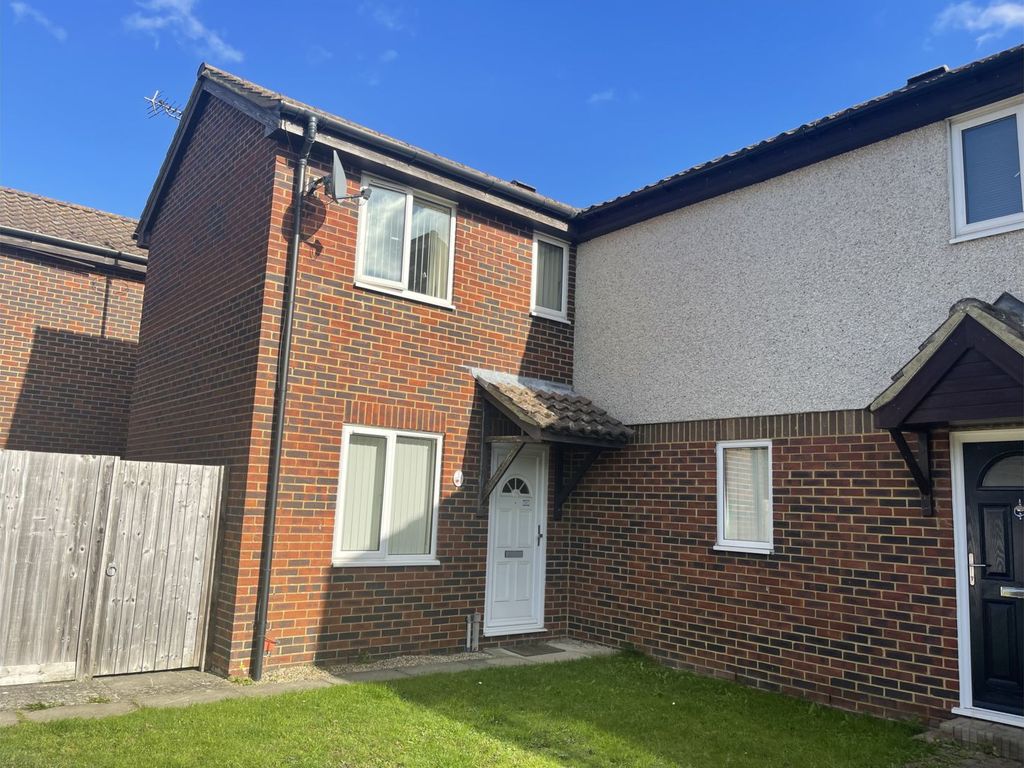 Essella Park, Ashford TN24  