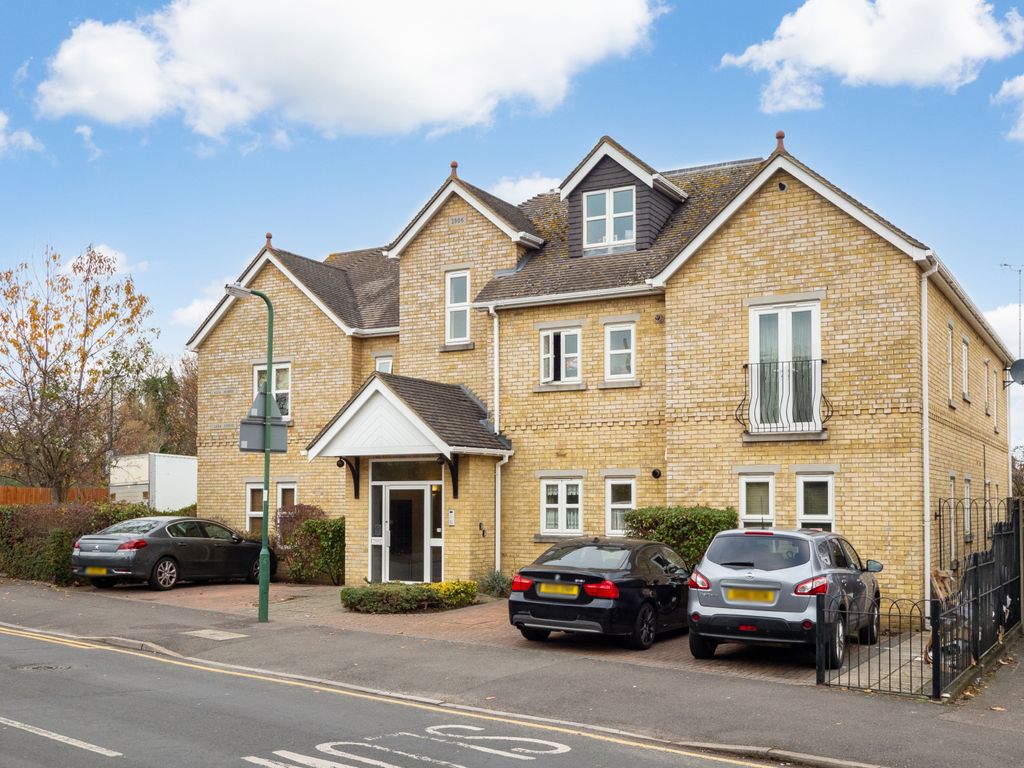 2 bed flat for sale in Lara Lodge, 26 Tate Road, Sutton SM1 Zoopla
