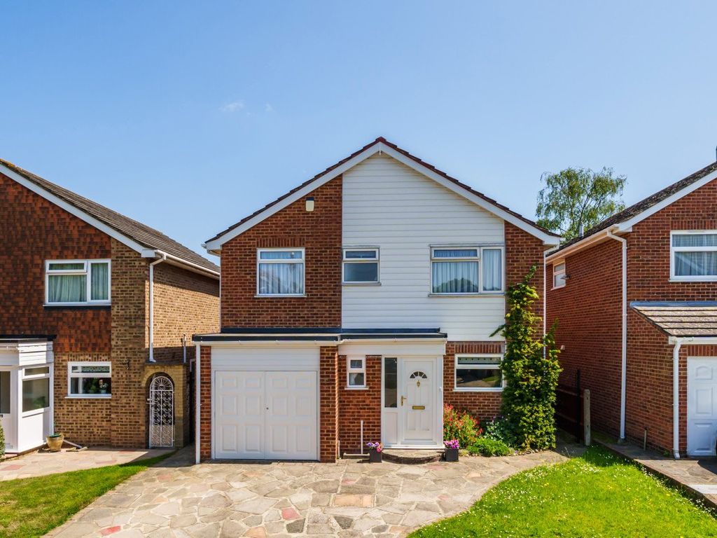 4 bed detached house for sale in Rosewood Close, Sidcup DA14 Zoopla