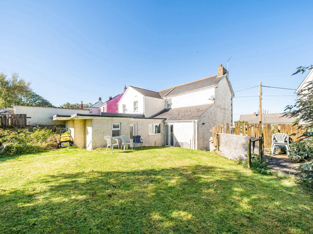 2 bed semidetached house for sale in Laity Road, Troon, Camborne