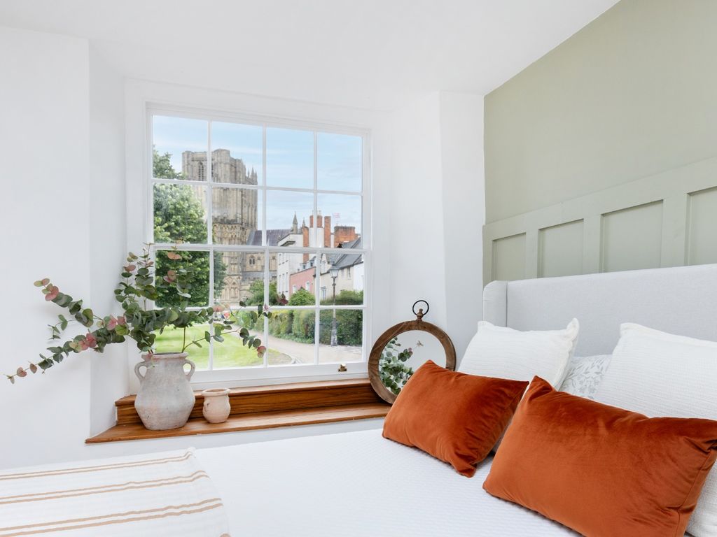 2 bed for sale in Cathedral Green, Wells BA5, £300,000 Zoopla