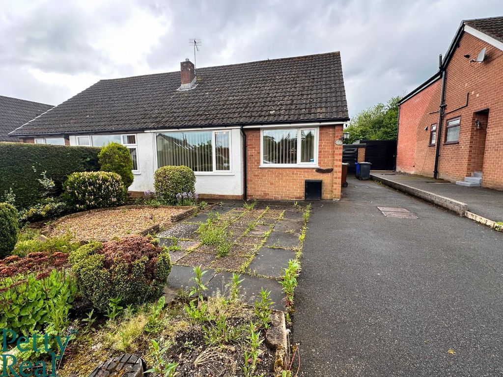 2 bed semidetached bungalow for sale in Kendal Avenue, Barrowford
