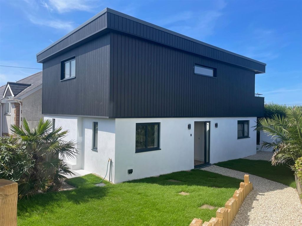 3 bed property for sale in St. Michaels Road, Perranporth TR6 Zoopla