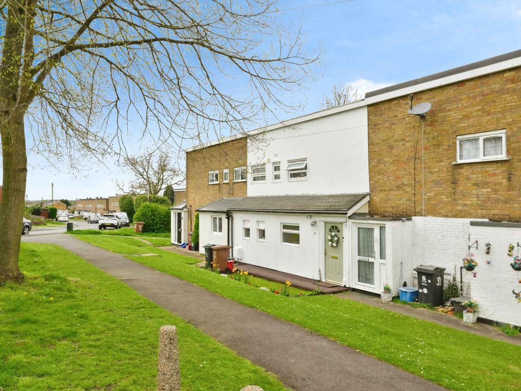 2 bed terraced house for sale in Newgate, Stevenage, Hertfordshire SG2