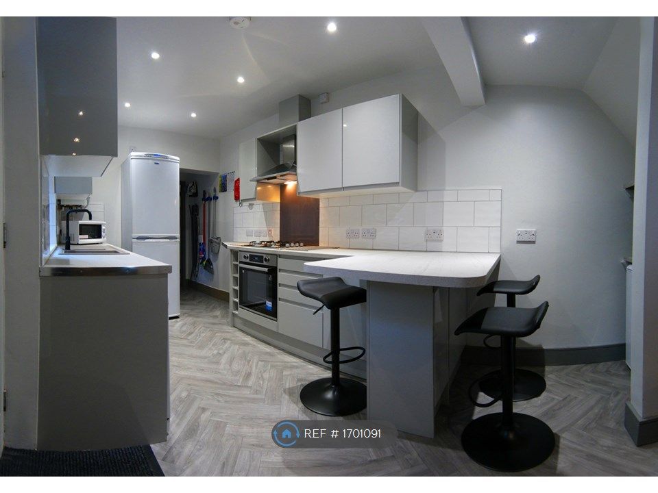 Room to rent in Ashford Street, Stoke On Trent ST4 Zoopla