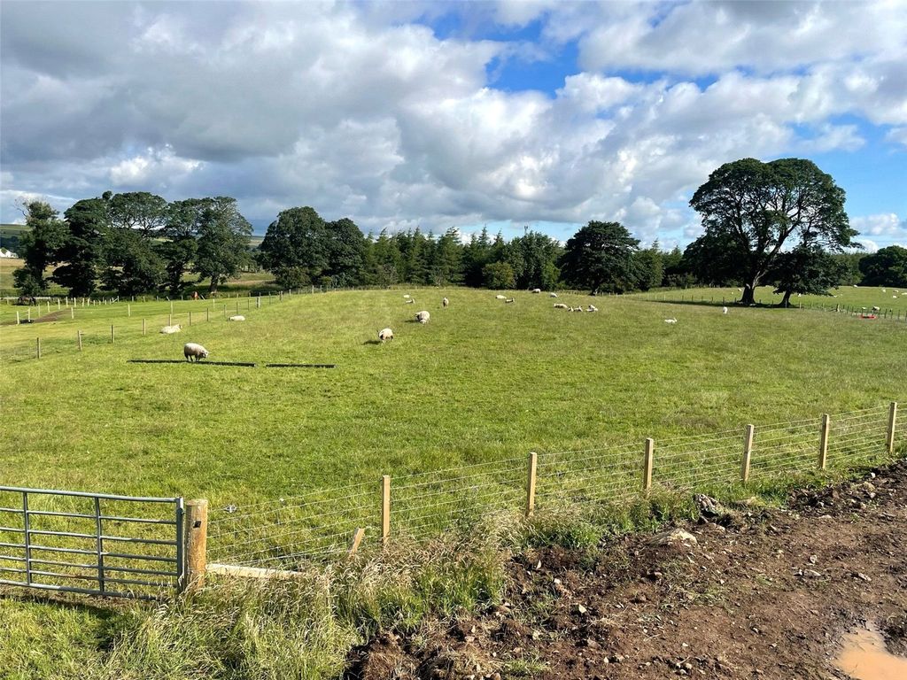 Land for sale in Ampherlaw Farm, Carnwath, Lanarkshire ML11, £20,000