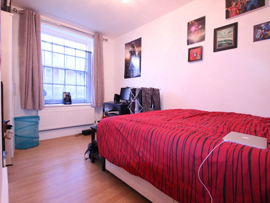 Room to rent in Frampton Street, London NW8 Zoopla