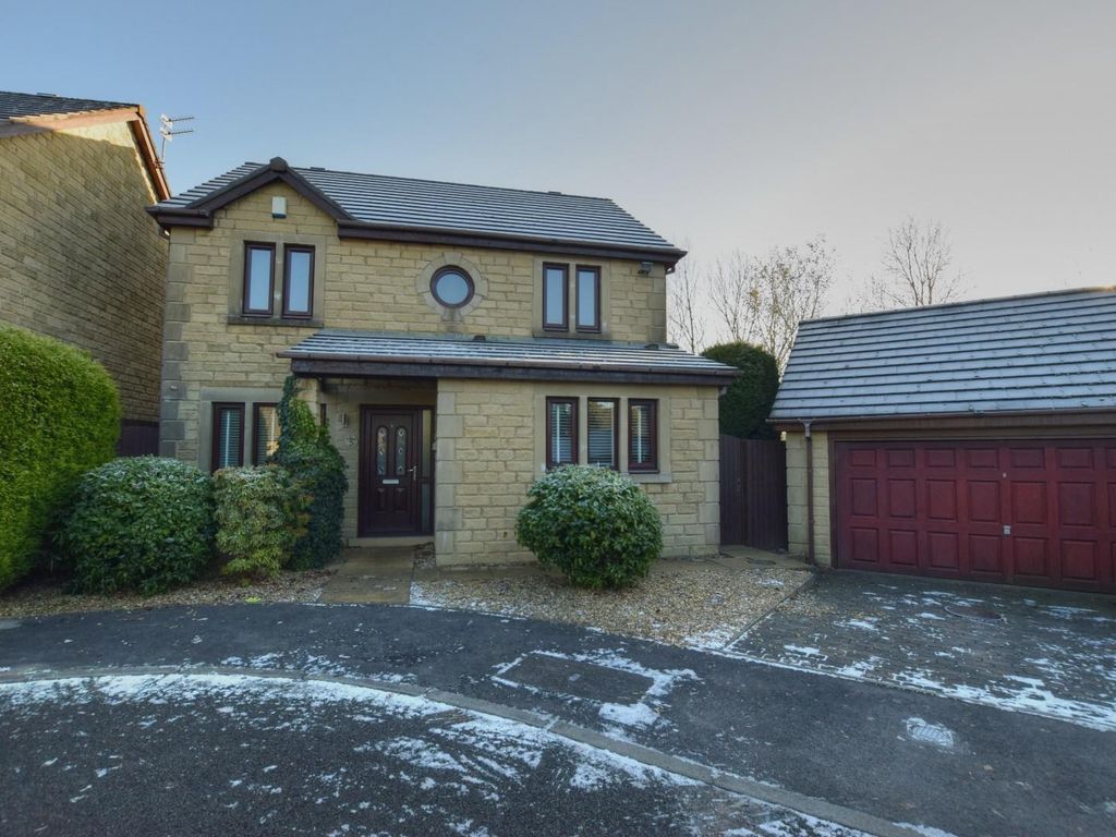 4 bed detached house for sale in Ing Dene Avenue, Colne BB8 Zoopla