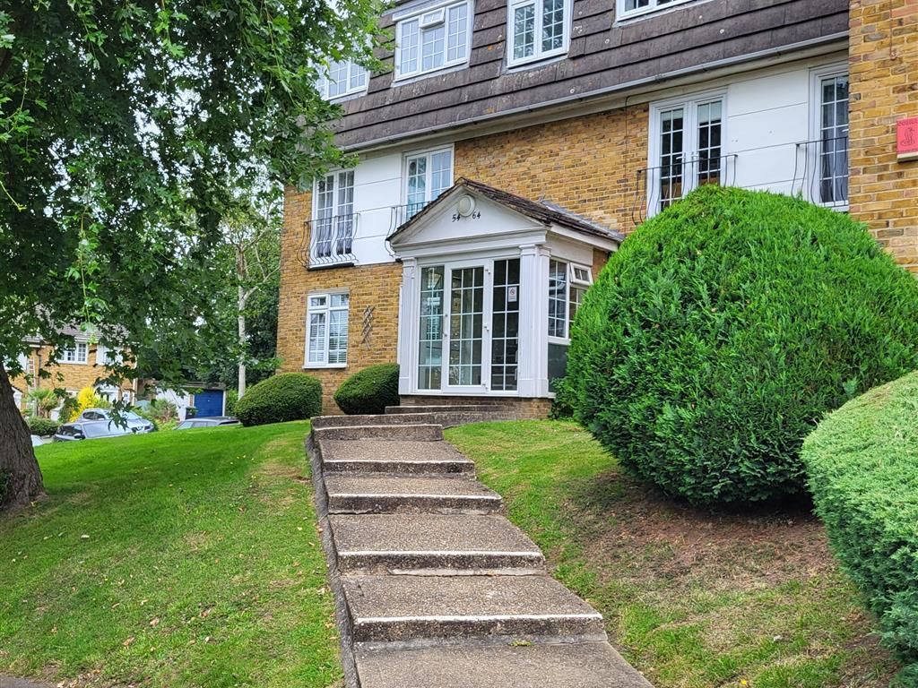 2 bed flat to rent in Crofton Way, Enfield EN2 Zoopla