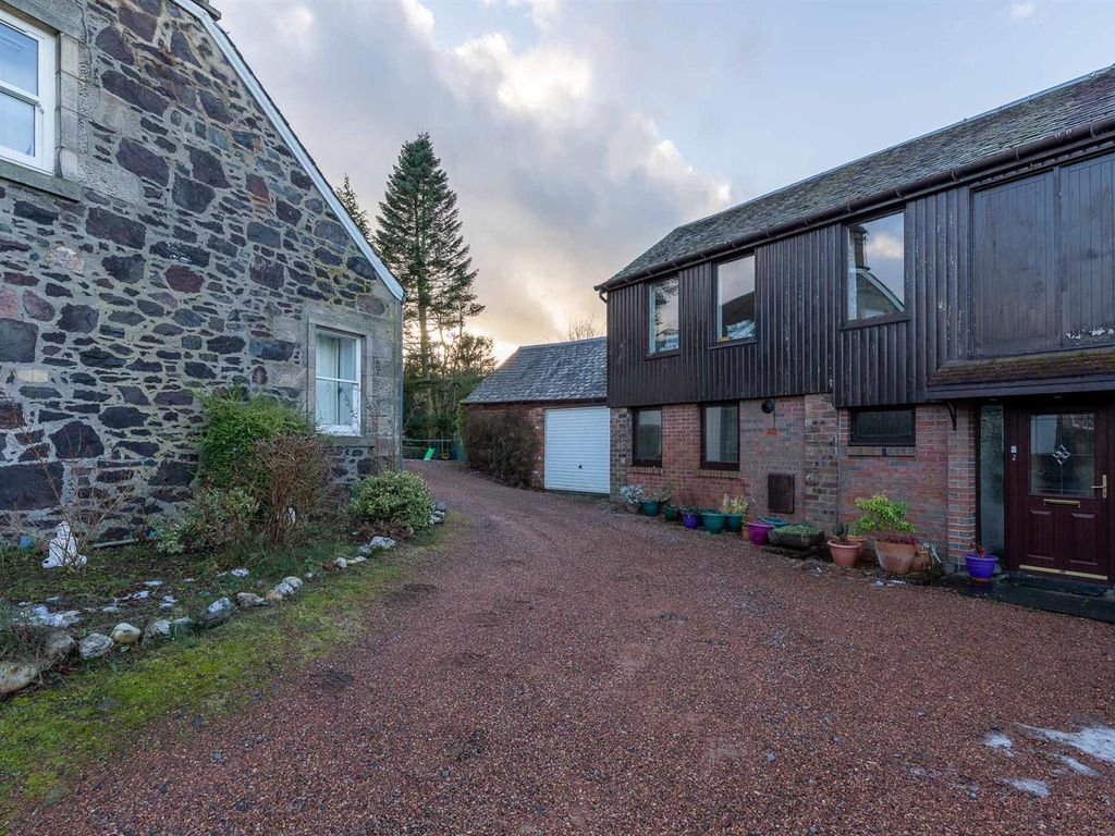 4 bed detached house for sale in Main Street, Perth PH2, £