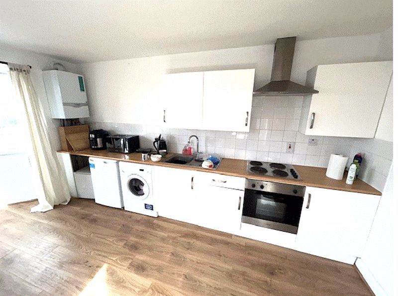 1 bed flat for sale in Finchley Road, London NW3, £265,000 Zoopla