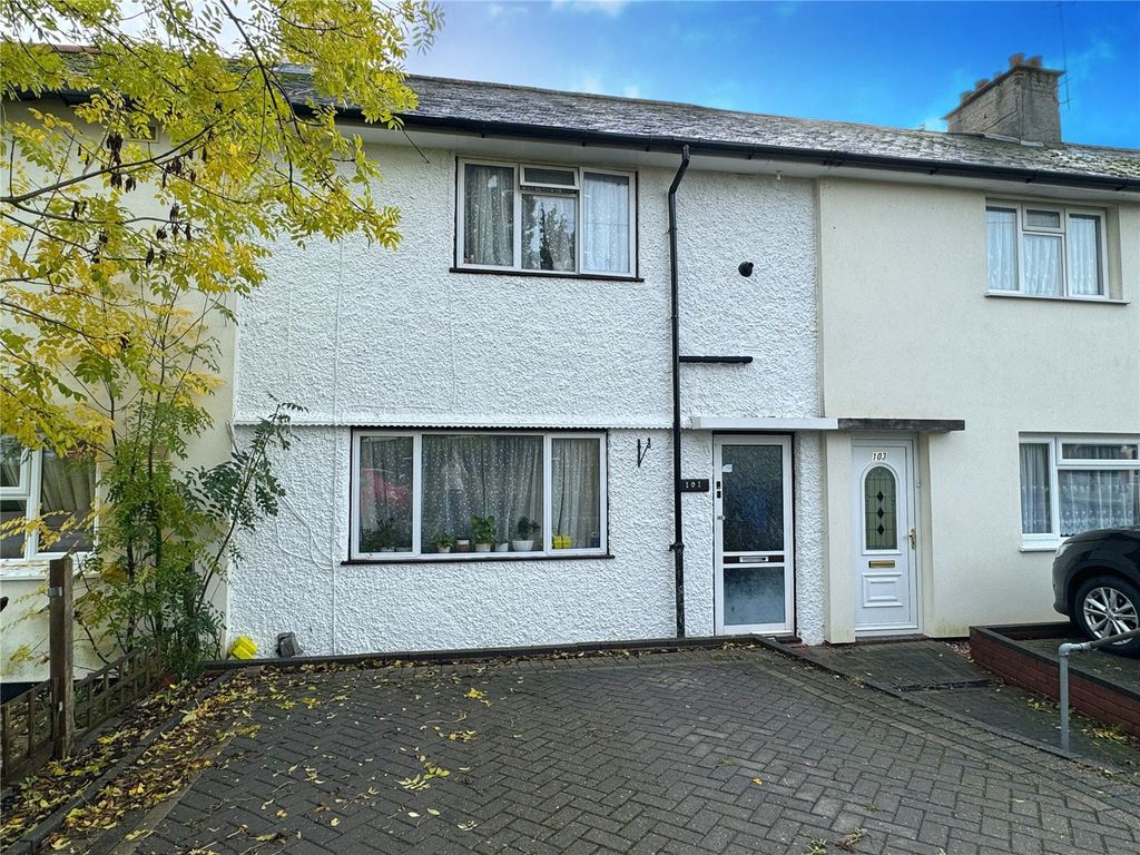 3 bed terraced house for sale in Keith Lucas Road, Farnborough