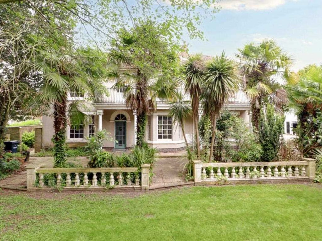 7 bed detached house for sale in Spring Lane, Lambley, Nottingham NG4