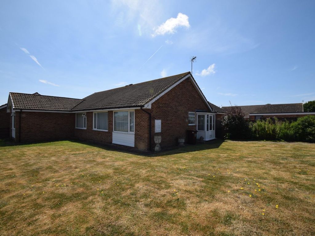 2 bed semidetached bungalow for sale in Swallow Close, Eastbourne BN23