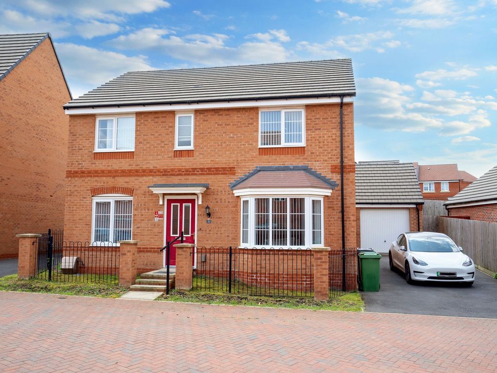 4 bed detached house for sale in Bickerton Close, Hamilton LE5 Zoopla