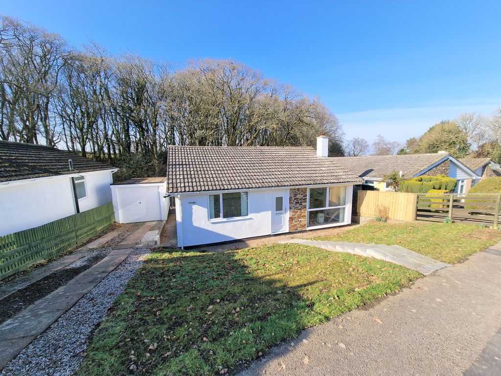 3 bed detached bungalow for sale in Compass West, Tregadillett